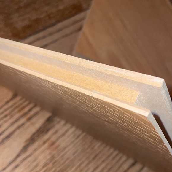 Set of four corner mount floating wall shelves - Picture 7 of 14